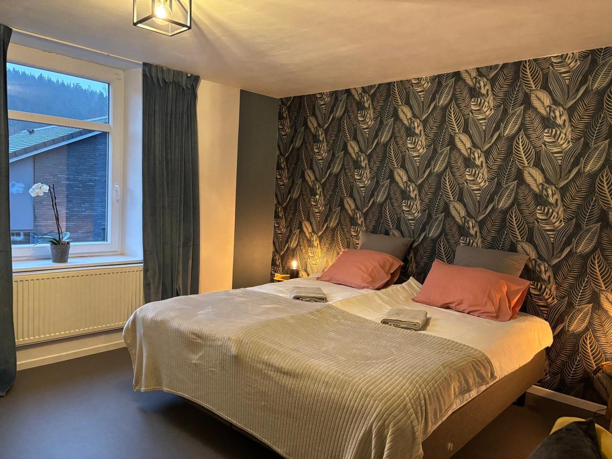 Bed and Breakfast Les Lucioles Francorchamps Exterior foto